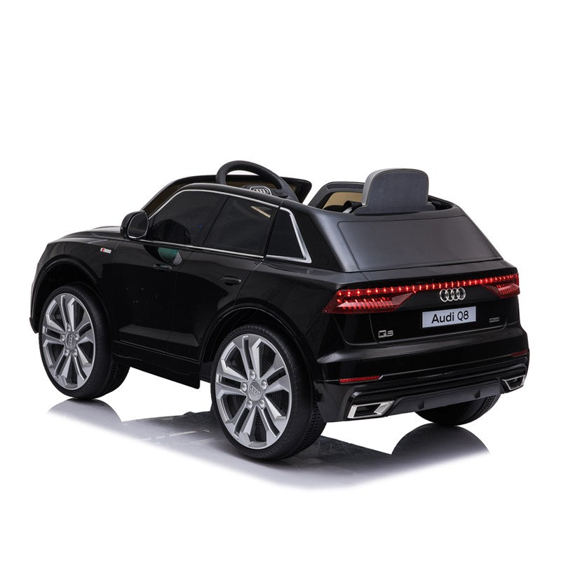 Masinuta electrica Audi Q8, USB, MP3, lumini LED, suspensii spate, roti spuma EVA, 2 moduri de control, negru