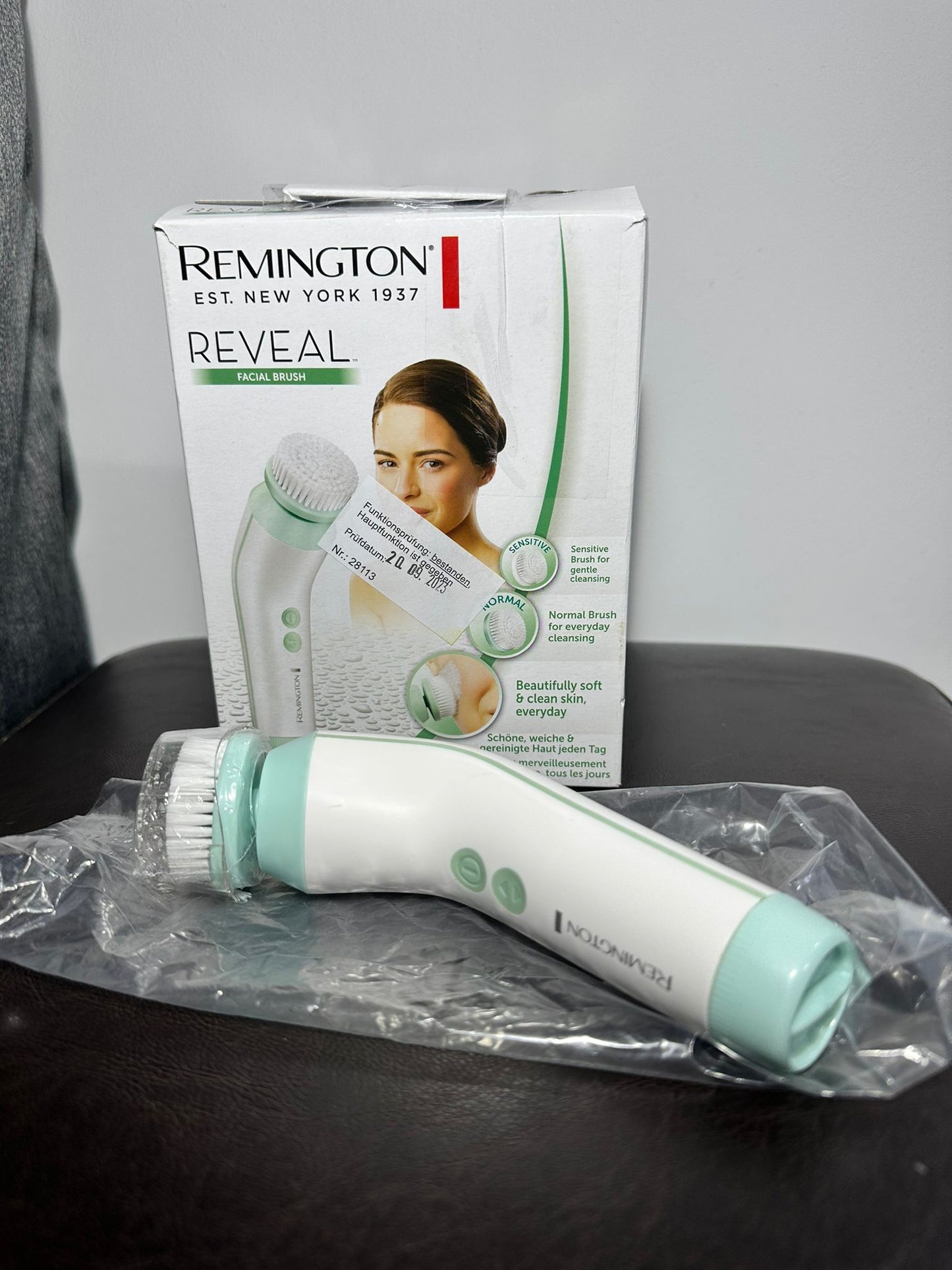 (REMINGTON) - PERIE DE CURĂȚARE FACIALĂ