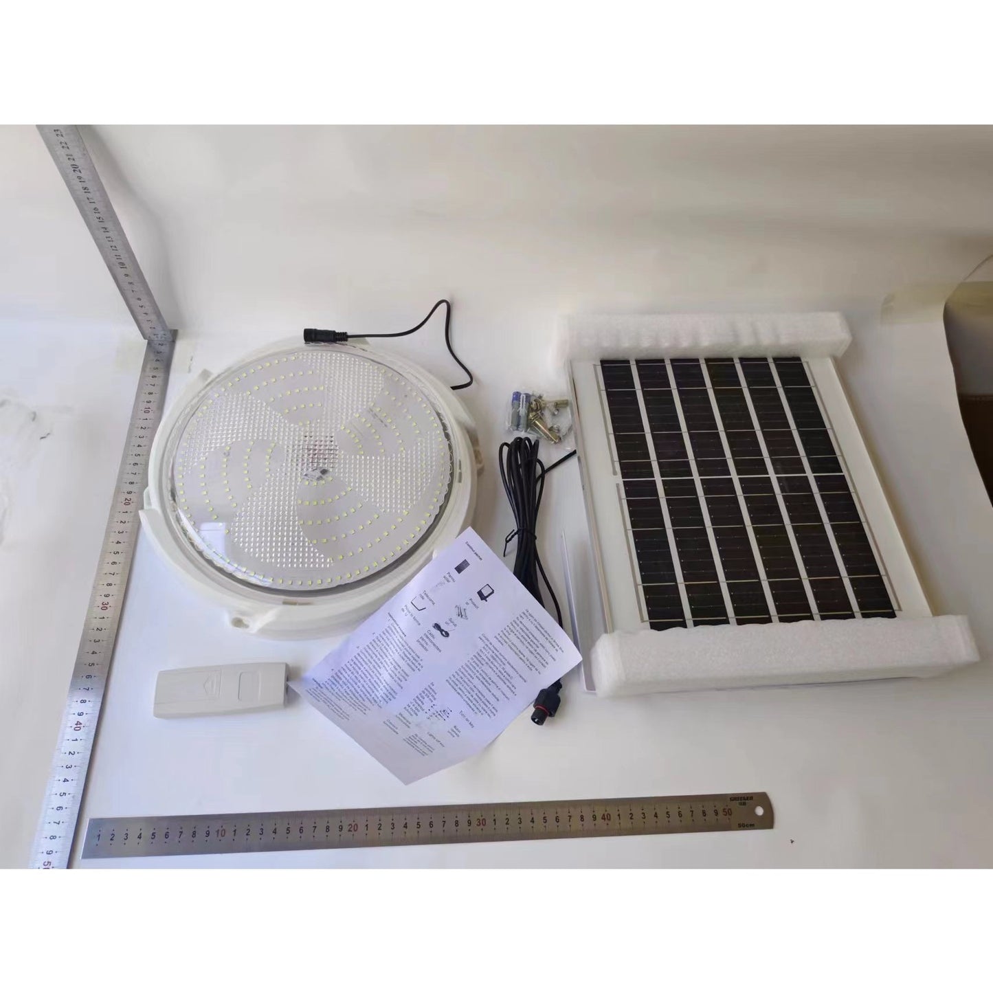 Plafoniera solara Smart, 200 W, diametru 320 MM, cu telecomanda, Lungime prelungitor: 4.6 m, alb rece